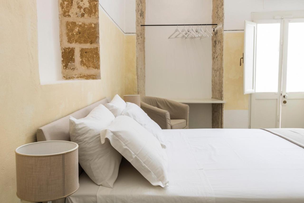 ガリポリ Palazzo Balsamo Bed & Breakfast エクステリア 写真