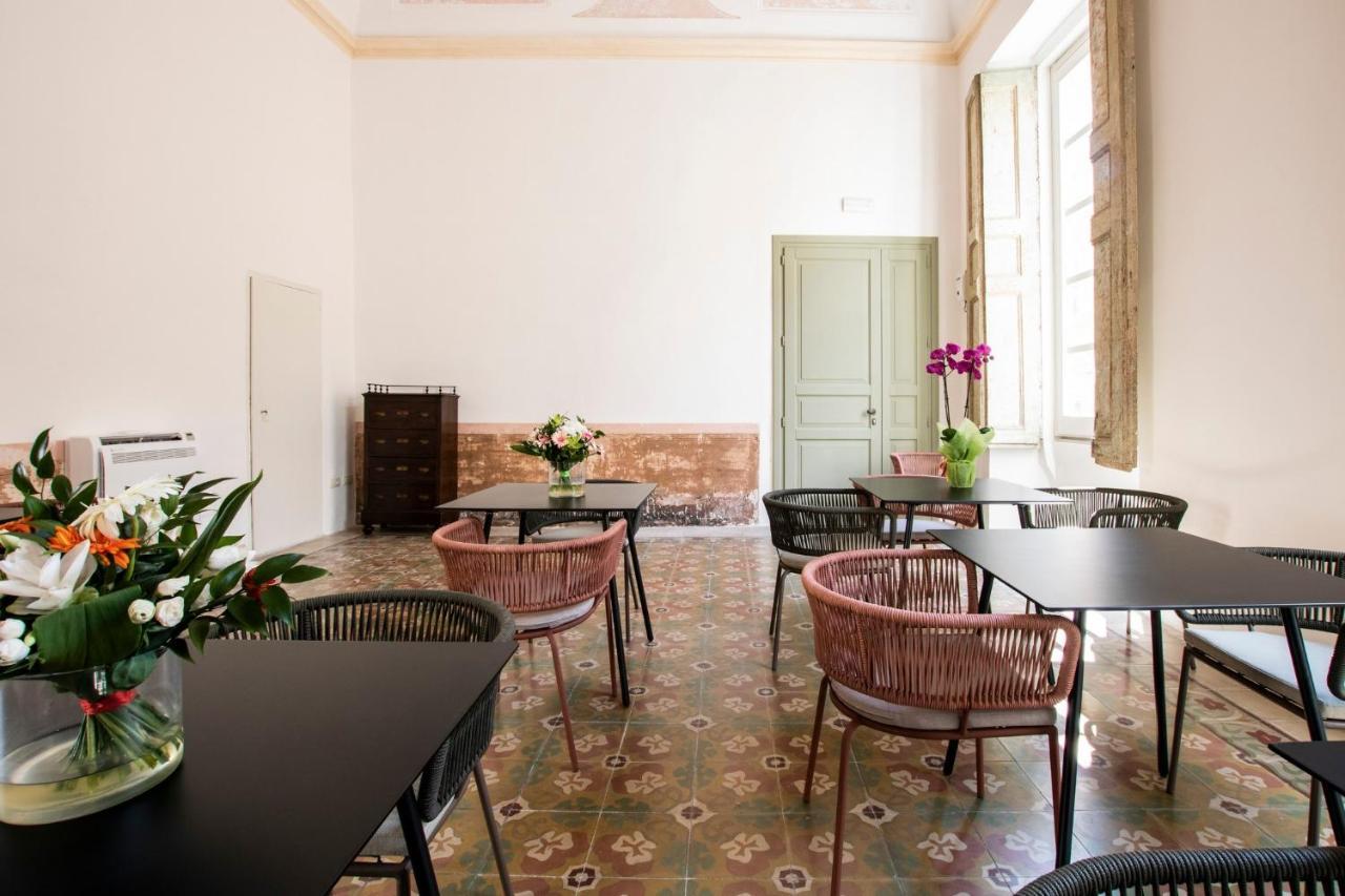 ガリポリ Palazzo Balsamo Bed & Breakfast エクステリア 写真